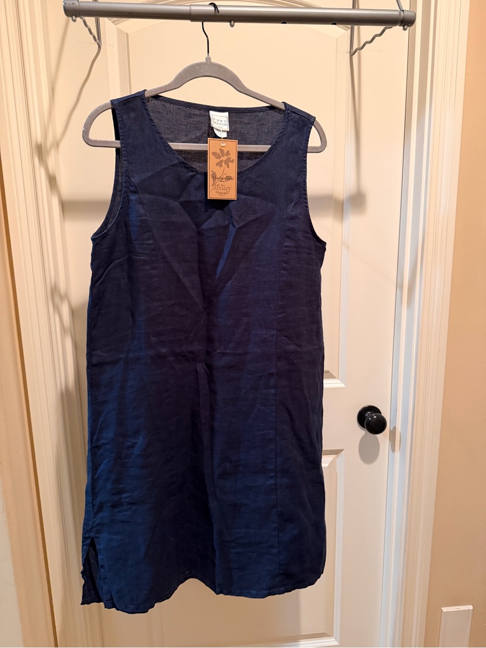 100% Pure Navy Sleeveless Linen Shift Dress